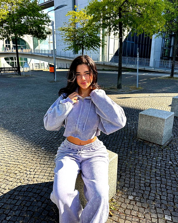 vanessa.rhd instagram image archive image