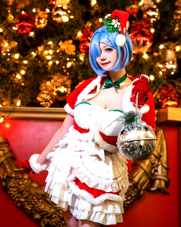xier_cos instagram image archive image