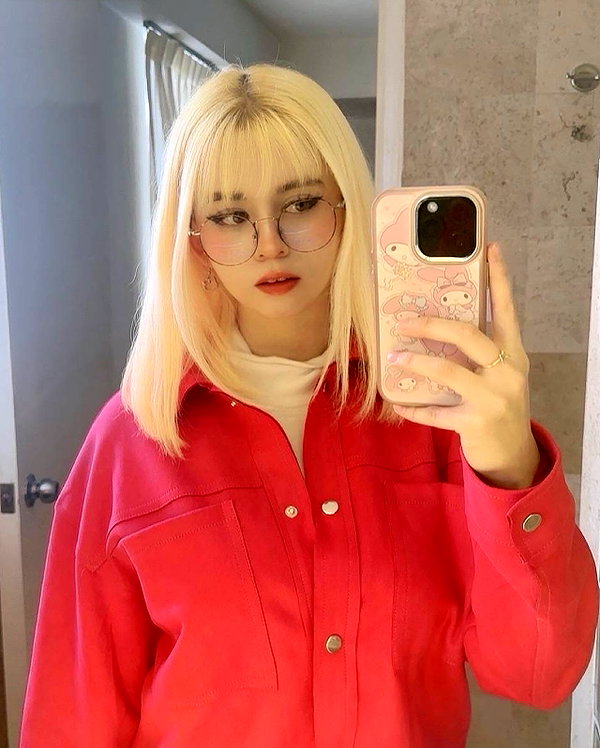 luly1980s instagram image archive image