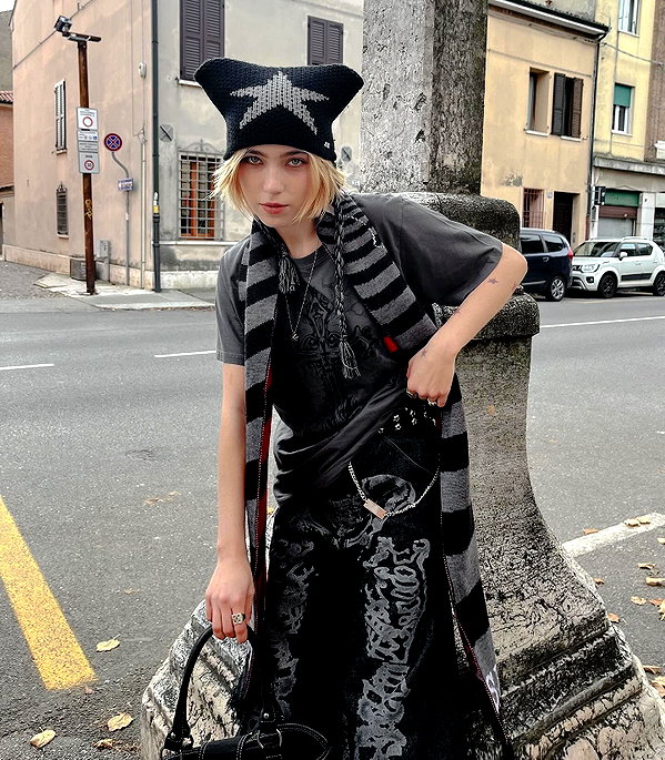 heykrls instagram image archive image