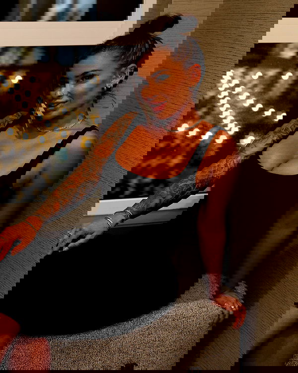 itshayleydavies itshayleydavies archive image