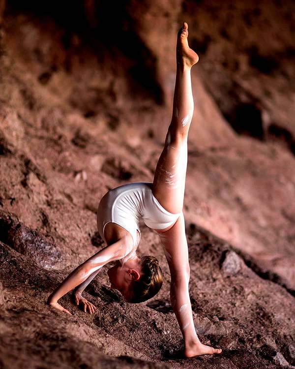 ellianawalmsley instagram image archive image