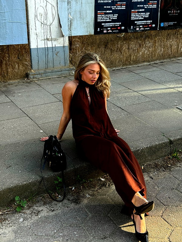 danamrts instagram image archive image
