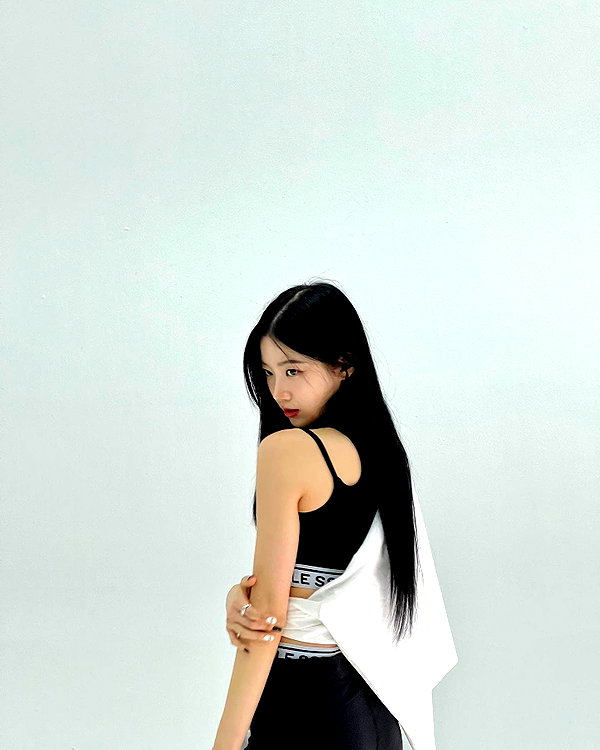 zuhazana instagram image archive image