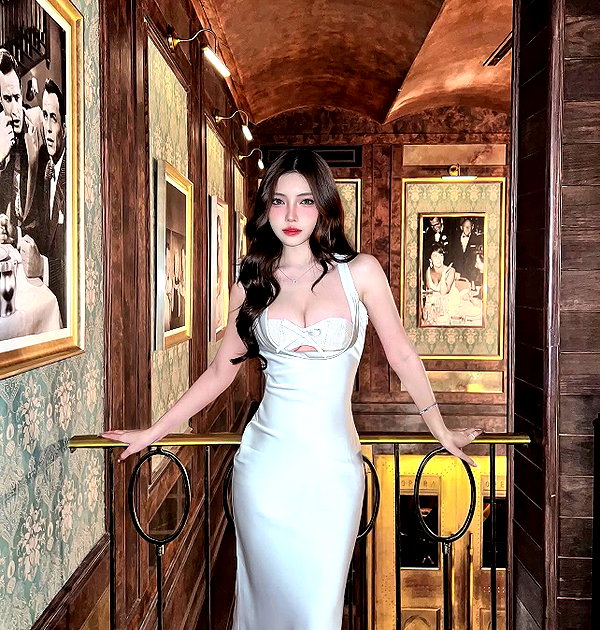 lyhythuedoxinh instagram image archive image