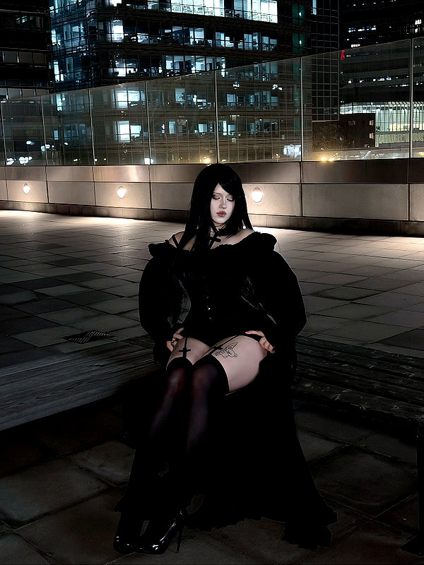andasrose instagram image archive image