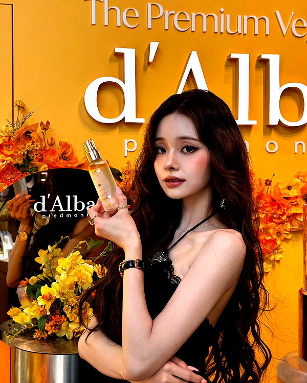 dear.zia instagram image archive image