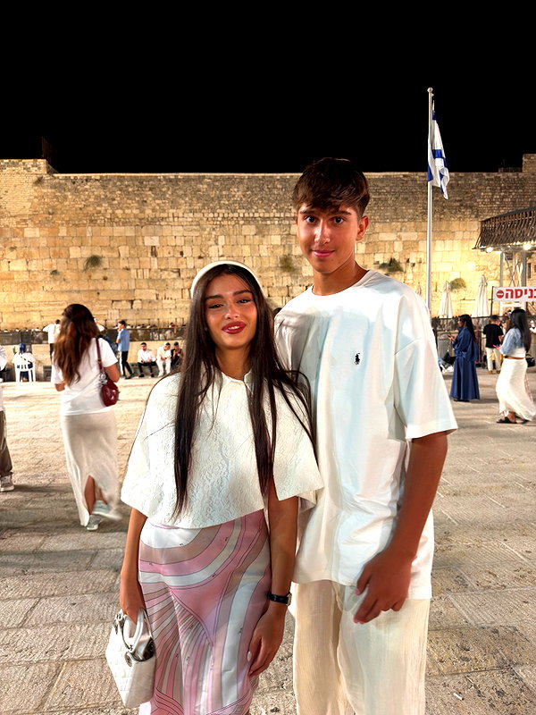 yuvalhazan___ instagram image archive image
