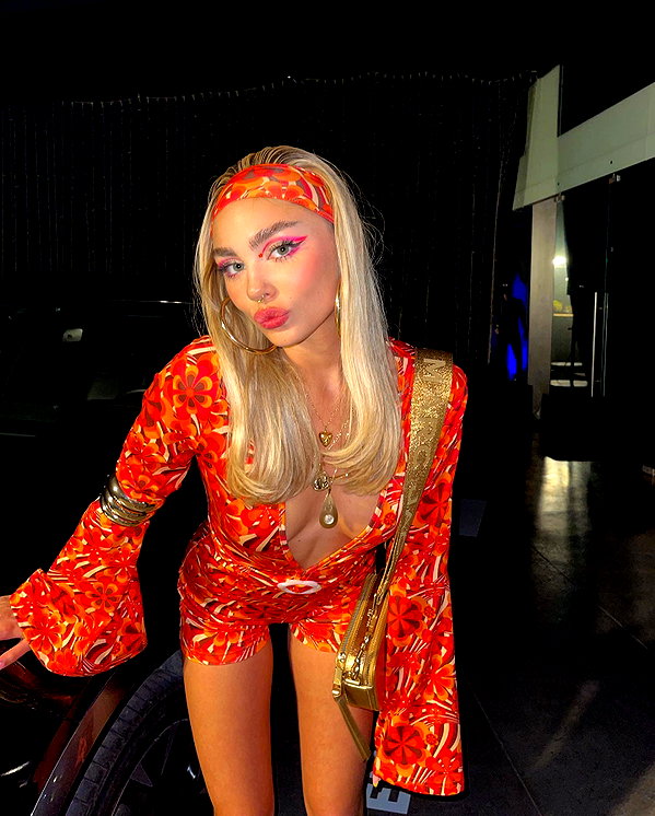 maya.keyy instagram image archive image