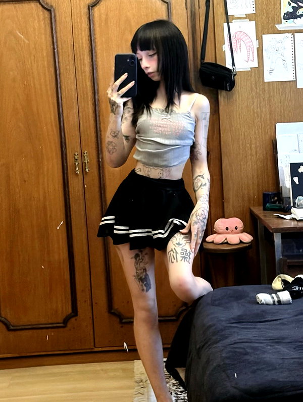 ambrzinha666 instagram image archive image