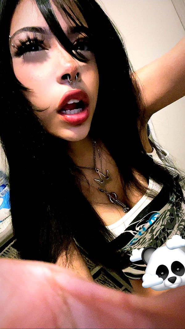 twodollie instagram image archive image
