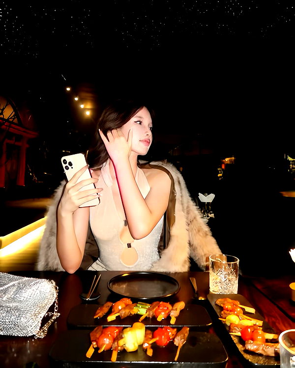 lyhythuedoxinh instagram image archive image