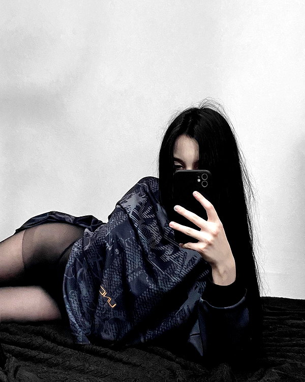 glowmoonshorty instagram image archive image