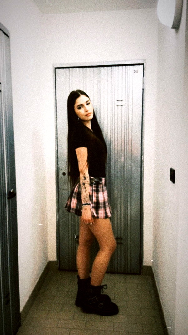 valeria.potti archive image