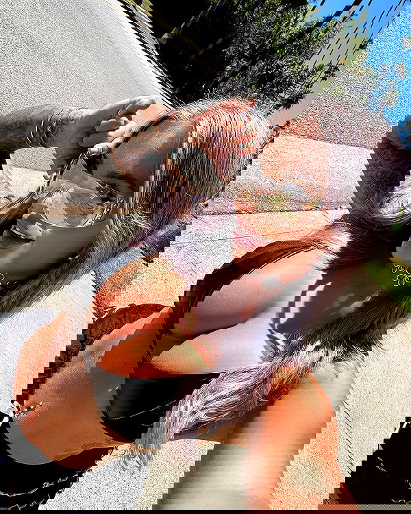 itshayleydavies itshayleydavies archive image