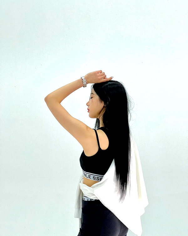 zuhazana instagram image archive image