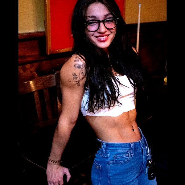daniellebarnaa archive image