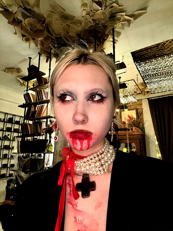 vollkova__ instagram image archive image
