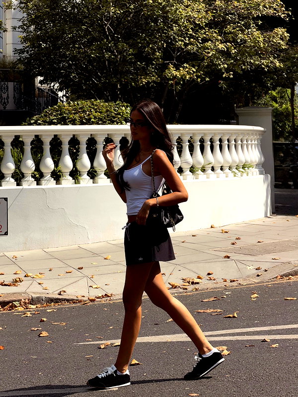 zoeliss instagram image archive image