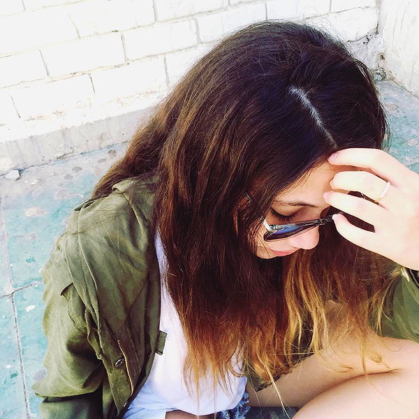 romi_henenson instagram image archive image