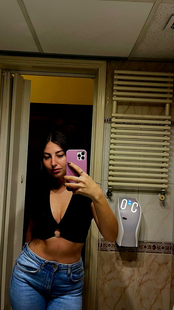 viki_dominev instagram image archive image
