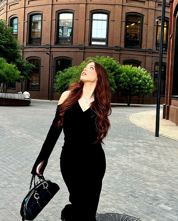 anna.utka22 instagram image archive image