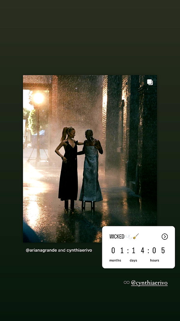 arianagrande instagram image archive image