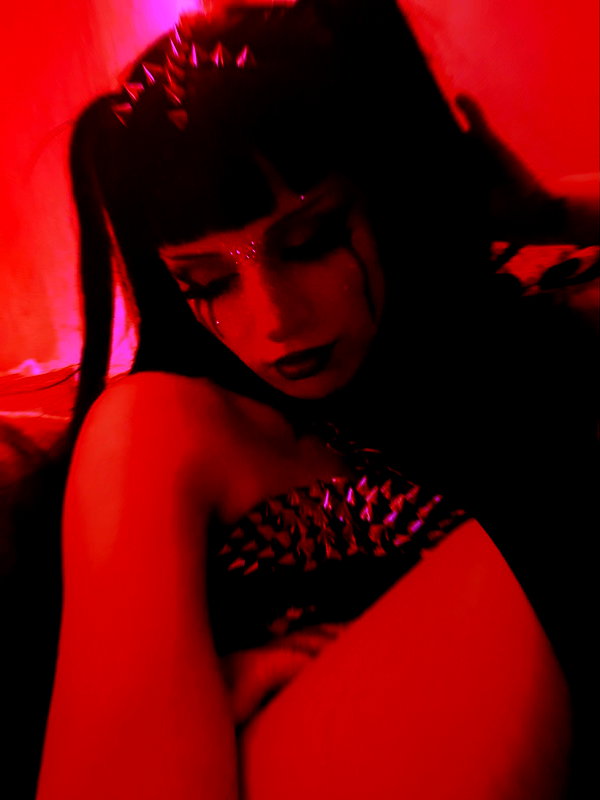 scarlett_ichor instagram image archive image