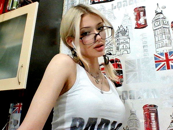 chrisstinalekss instagram image archive image