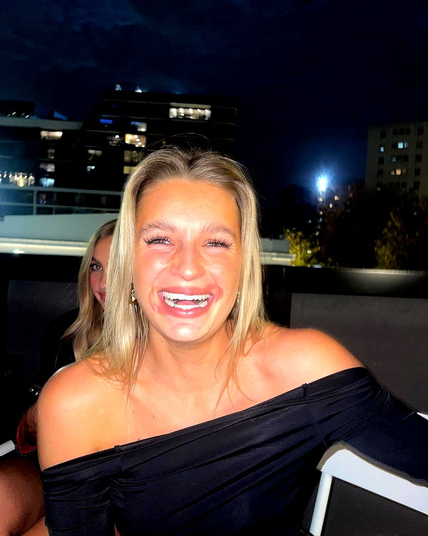 oliviaphillipps instagram image archive image