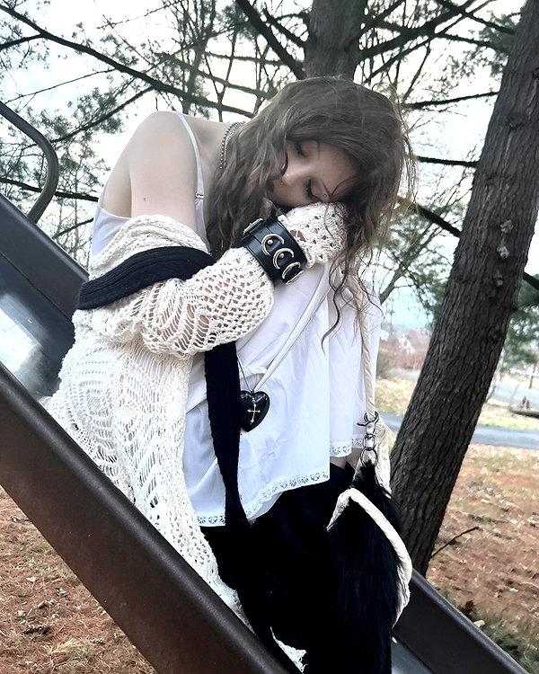 ash.onme instagram image archive image