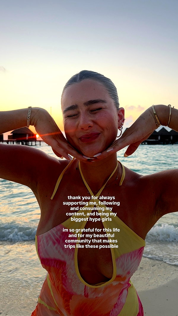 sophadophaa_ instagram image archive image