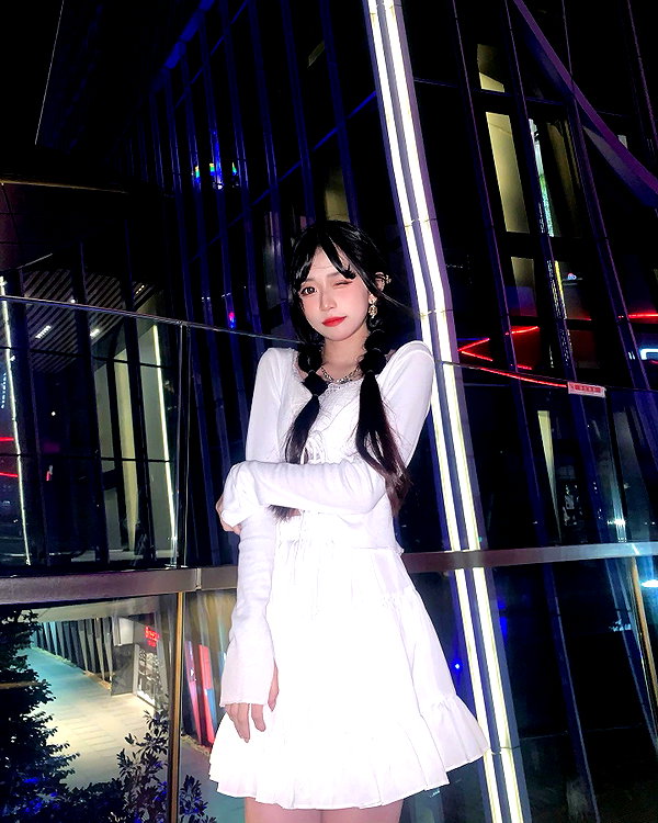 nixqq.425_ instagram image archive image