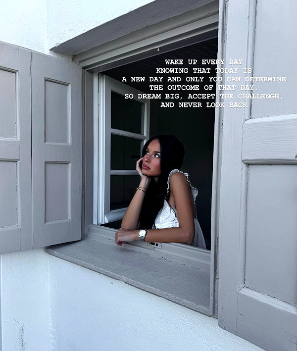 zoeliss instagram image archive image
