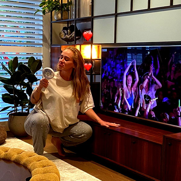 adele instagram image archive image
