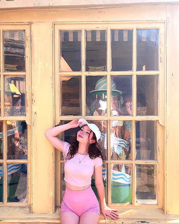 livia._.paige instagram image archive image