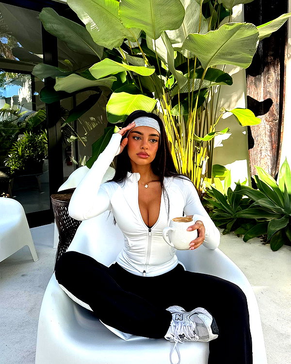 godbless_jess instagram image archive image