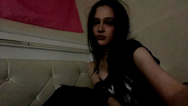 juliaelzz instagram image archive image