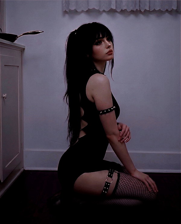 helybun instagram image archive image