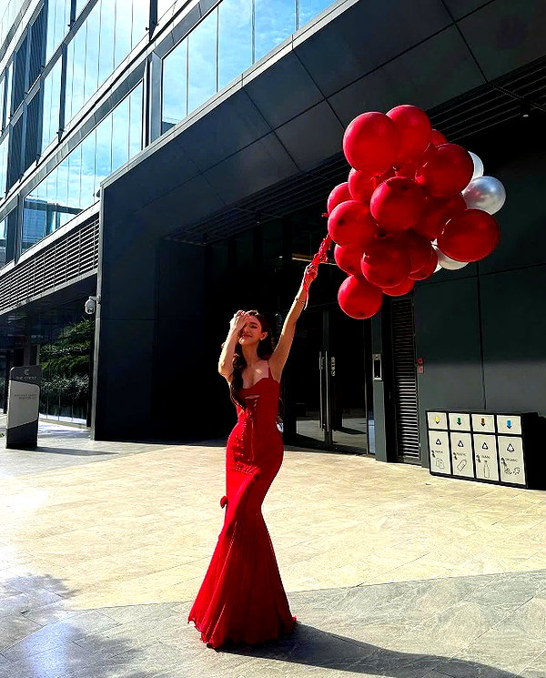 lyhythuedoxinh instagram image archive image