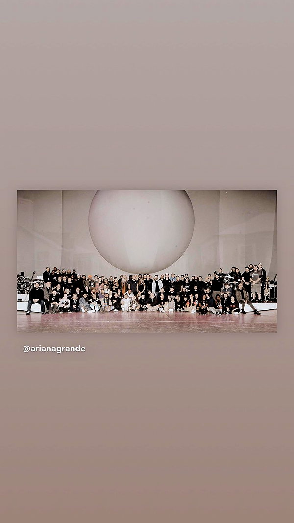 arianagrande instagram image archive image
