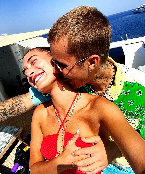haileybieber instagram image archive image