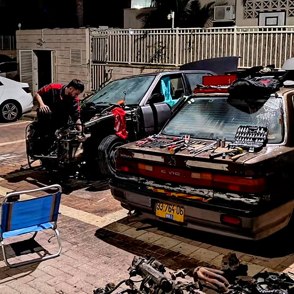 eitan.420 instagram image archive image