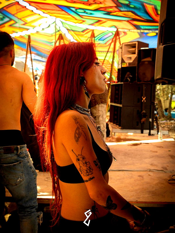 shaharo__._ instagram image archive image