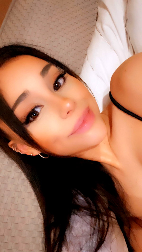 arianagrande instagram image archive image