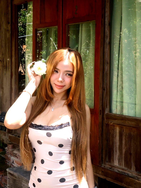 lyhythuedoxinh instagram image archive image