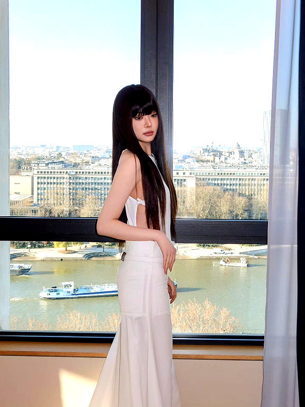 hhh.e_c.v instagram image archive image