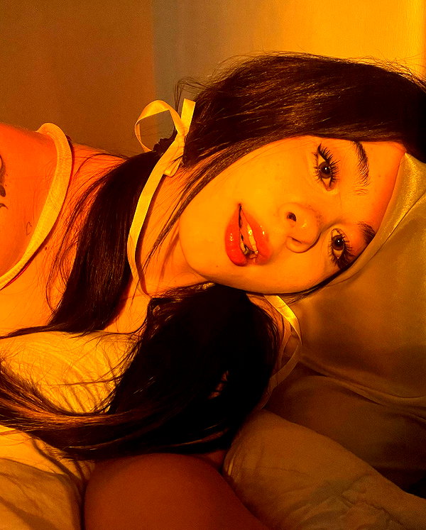 evasela__ instagram image archive image