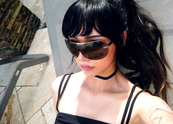 lolontlia instagram image archive image