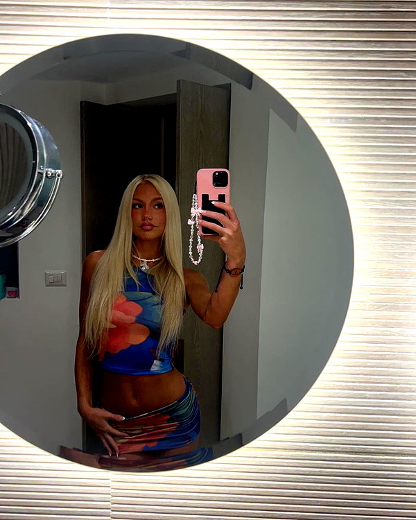 marissaayerss instagram image archive image